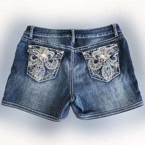 GUC Apt 9 Low-rise stretch jeans shorts with embroidery with rhinestones, Sz. 6